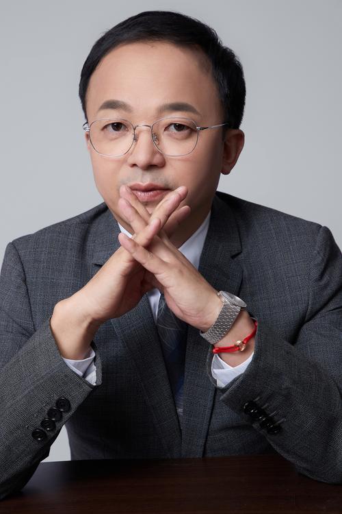 想知道武汉休闲娱乐花多少钱？李伟的经历给你启发